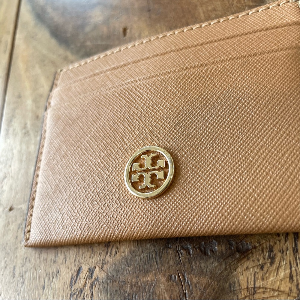 Tory Burch Robinson Leather Card Case in Cardamom (Tan) - Picture 3 of 10
